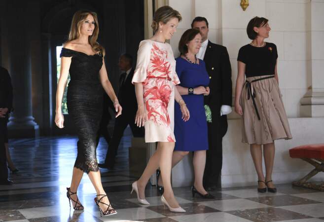 Pour rencontre la reine Mathilde de Belgique, Melania Trump s'est même changée dans la journée 