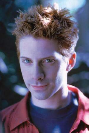 Et comment ne pas parler d'Oz (Seth Green), loup-garou à la chevelure flamboyante dans Buffy ?