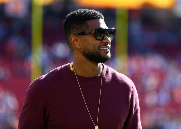YEAH ! Usher is back !