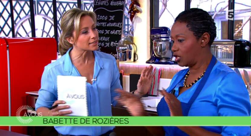 Dans la catégorie "toujours raccords" : Anne-Sophie Lapix et Babette de Rozières, camaïeu de bleu
