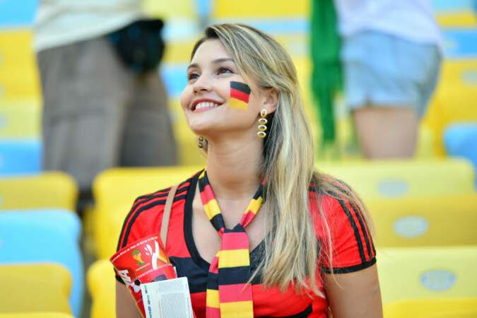 La joie de cette jolie supportrice allemande... 