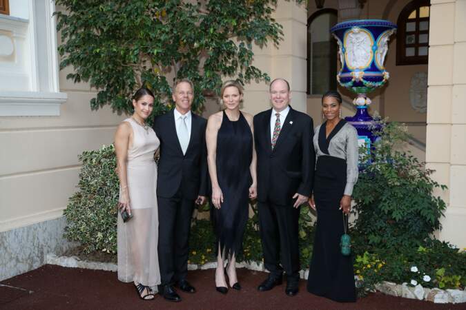 Chaque année, le Prince et la princesse reçoivent les acteurs du Festival de Monte-Carlo pour une grande soirée