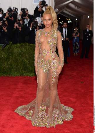 Difficile de faire plus transparent que la robe de Beyoncé