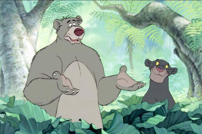 Avec son copain Baloo, elle veille sur le petit Mowgli