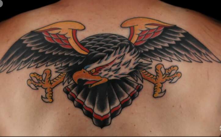 Le tatouage d'un aigle (saison 5)