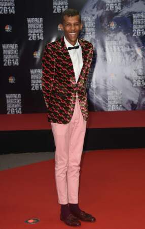 L'artiste Stromae et son célèbre costume aux World Music Awards 2014