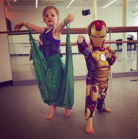 Le petit Gideon Scott est aussi fan d'Iron Man et sa soeur jumelle d'Ariel la petite sirène