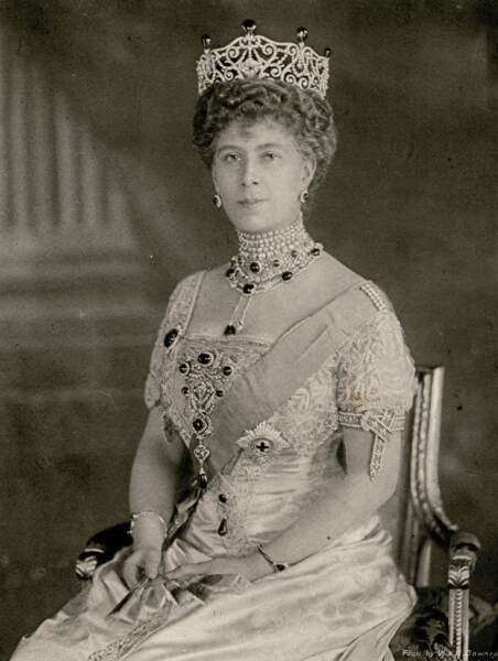 La reine Mary était la mère de George VI et la grand-mère d'Elisabeth II 