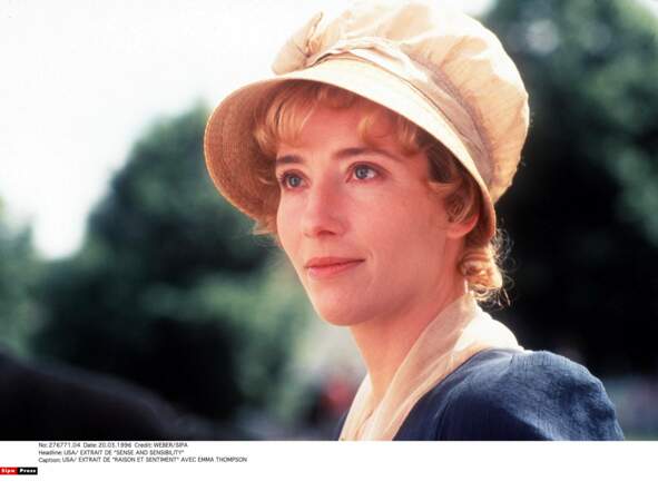 Avec son chapeau cloche, elle reçoit l'Oscar du meilleur scénario adapté pour Raison & Sentiments