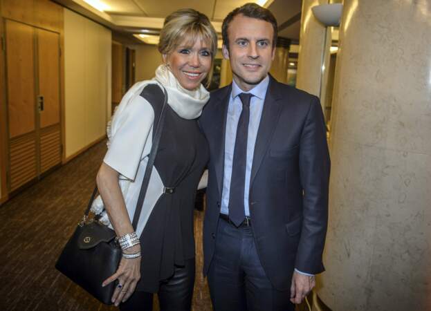 Brigitte (64 ans) et Emmanuel Macron (39 ans). 