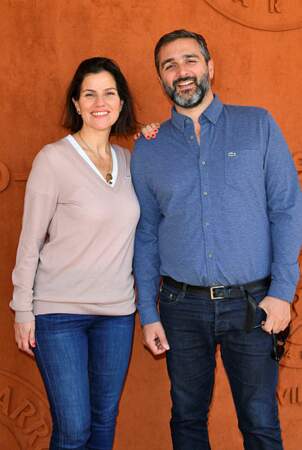 Le réalisateur Olivier Nakache et sa femme Jézabel au village Roland-Garros