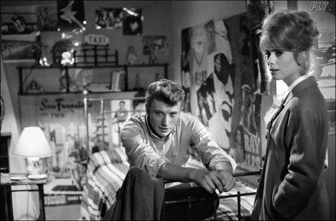 Johnny et Catherine Deneuve ont tourné ensemble Les Parisiennes, en 1961