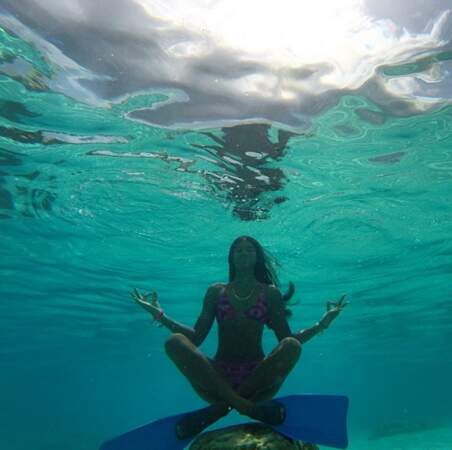 La méditation sous l'eau, un bon moyen de se relaxer ? 