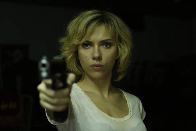 Le 6 août, Scarlett Johansson sera Lucy, la super-héroïne sexy de Luc Besson