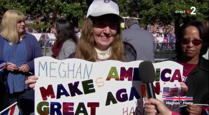 On adore cette américaine et sa pancarte "Meghan rend sa grandeur à  l'Amérique"