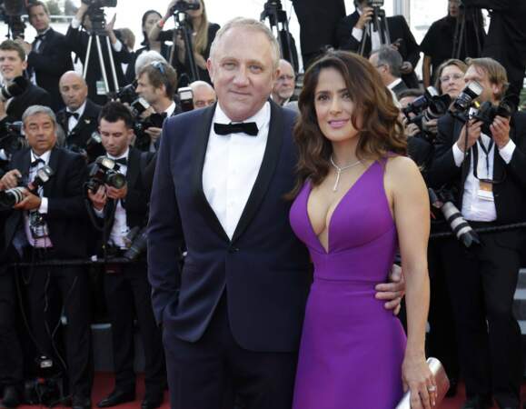 Salma Hayek et son mari Francois-Henri Pinault sur la tapis rouge à Cannes en 2015.