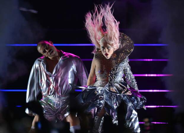Encore une performance de Christina Aguilera, une vraie pile électrique !
