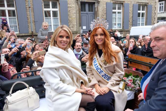 Sylvie Tellier, directrice du comité Miss France, n'est jamais bien loin...