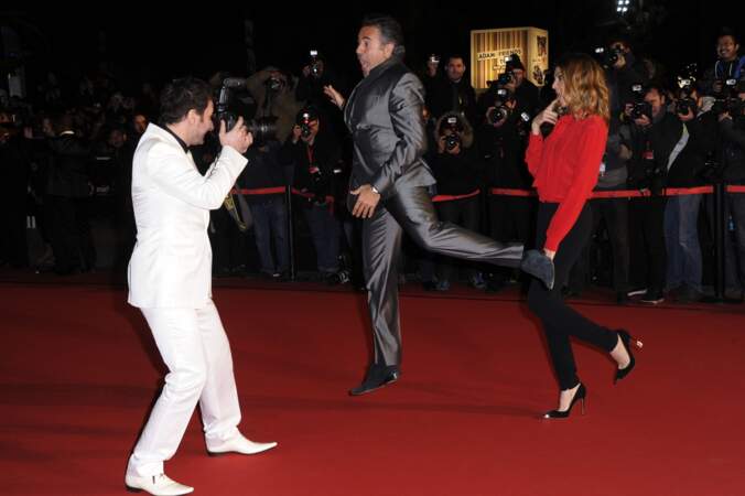 Michael Youn et José Garcia (ici avec Isabelle Funaro) déjà en grande forme sur le tapis rouge.