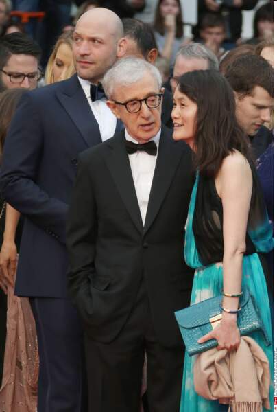 Woody Allen ne rigole pas souvent, mais a le don de faire marrer sa femme, Soon-Yi. C'est déjà ça !