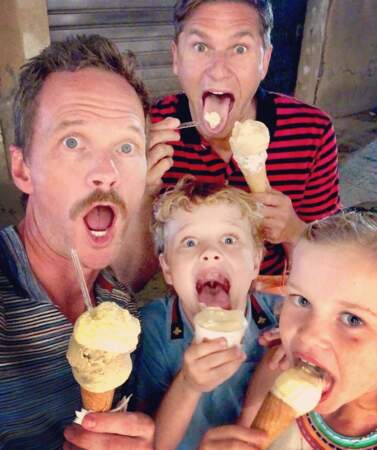 Neil Patrick Harris et sa petite famille ont mangé des glaces dans l'autre Venise, en Italie. 