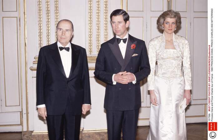 Le couple princier sobre et distingué reçu par François Mitterrand en 1988