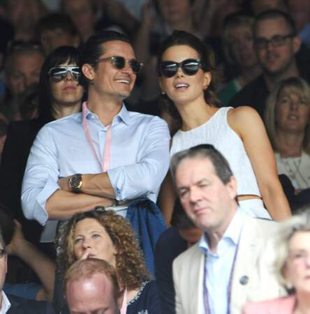 Orlando Bloom et la ravissante Kate Beckinsale. Ils ont l'air ravis de regarder la finale...