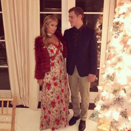Paris Hilton et son fiancé Chris Zylka. 