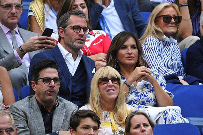 L'actrice Mariska Hargitay et son mari Peter sont très concentrés sur le match de Nadal