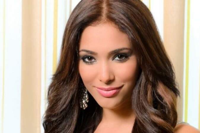 Miss Porto Rico - Nadyalee Torres | On dirait qu'elle a été photographiée par surprise