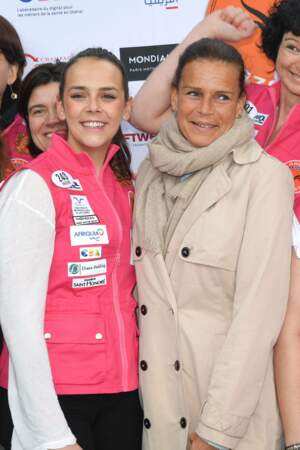 Très proche de sa maman, Pauline Ducruet s'est lancée dans le Rallye Aïcha des Gazelles ce week-end