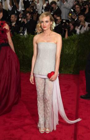 Et de la robe pantalon ultra classe de Diane Kruger ?