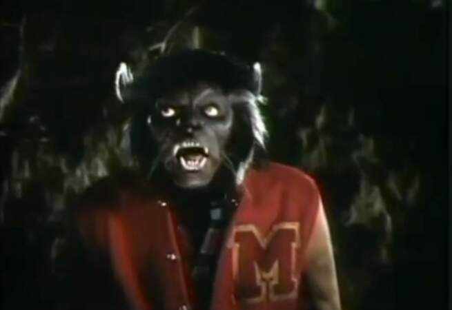 1982. Michael Jackson se transforme en zombie dans le clip de Thriller