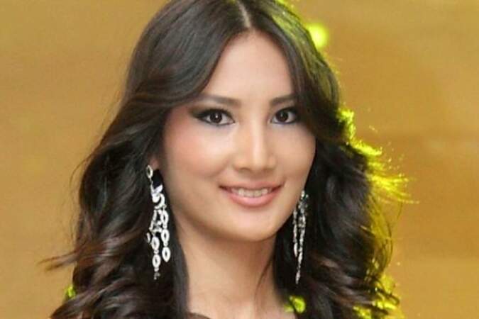 Miss Kyrgystan - Zhibek Nukeeva | C'est la plus jolie du pays elle ?