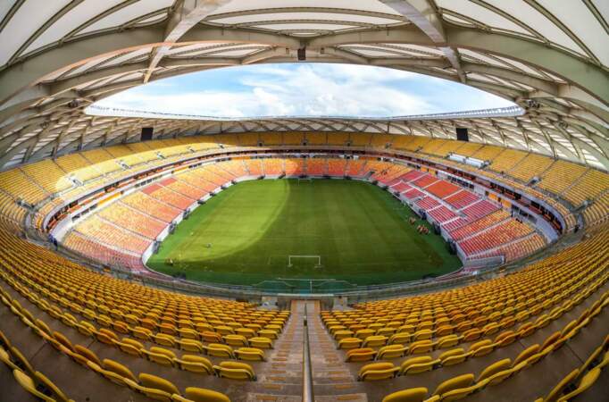 Arena Amazônia (Manaus) 42 374 places