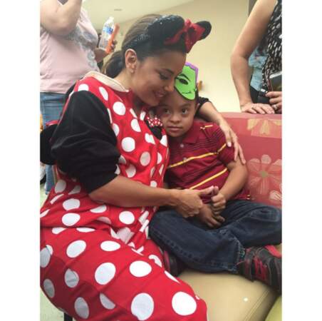 Respect : Eva Longoria a passé Halloween avec des enfants atteints du cancer à Los Angeles.