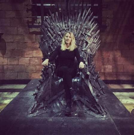 Ellie Goulding s'est prise pour Cersei Lannister. 