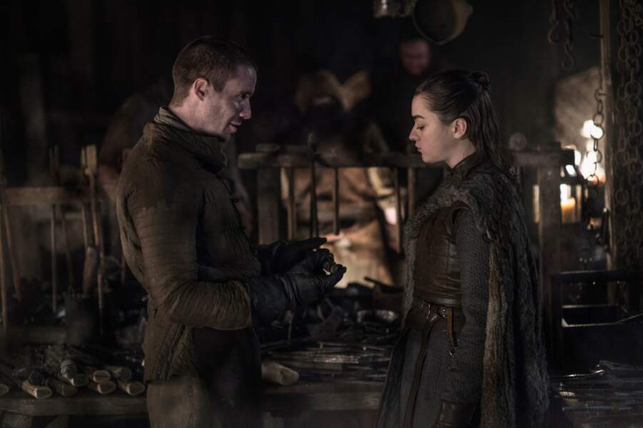 Eux aussi se retrouvent : Arya et Gendry ont l'air heureux de renouer 