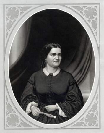 Impopulaire en son temps, Mary Todd Lincoln a été mariée à Abraham Lincoln, 16è président