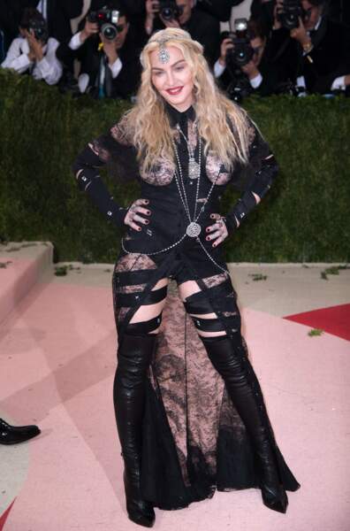 Madonna : devant ça va encore…
