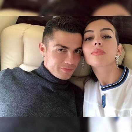 Selfie de couple pour Cristiano Ronaldo et Georgina Rodriguez. 