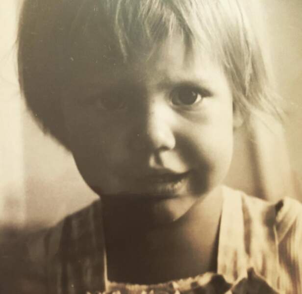 Ça commence avec ce portrait vintage de la mini-Adèle Exarchopoulos. 