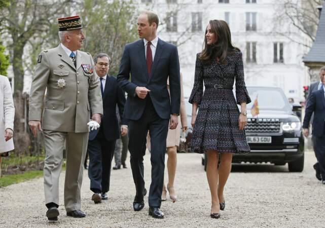 Le prince William et Kate Middleton se sont ensuite rendus aux Invalides