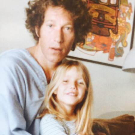 Gwyneth Paltrow petite, au côté de son papa