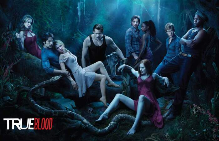 True Blood : Vu la libido débordante des vampires, il y a sûrement des hormones dans le fameux True Blood !