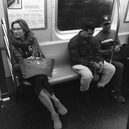 …Emmanuelle Devos a pris le métro…
