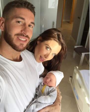 Sergio Ramos ne lâche pas son second fils Marco, né en novembre 2015