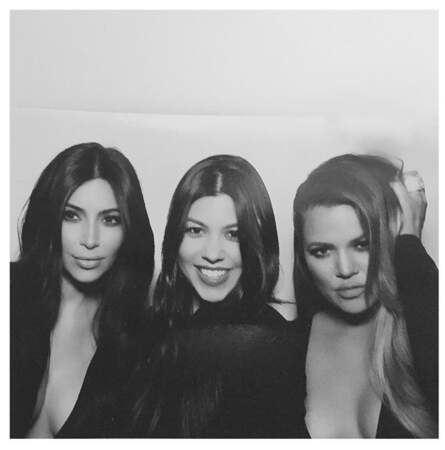 Kim Kardashian a inondé son compte Instagram de clichés des fêtes avec sa famille