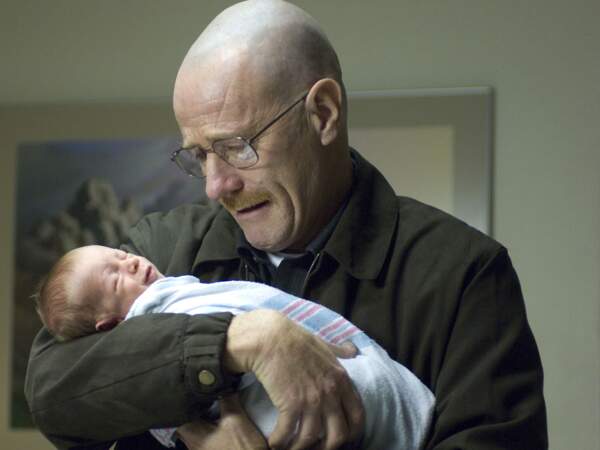 Walter White est papa pour la deuxième fois, de quoi lui donner envie de gagner plus, toujours plus