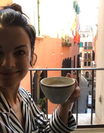 Un café vénitien pour Jaimie Alexander, la star de Blindspot 
